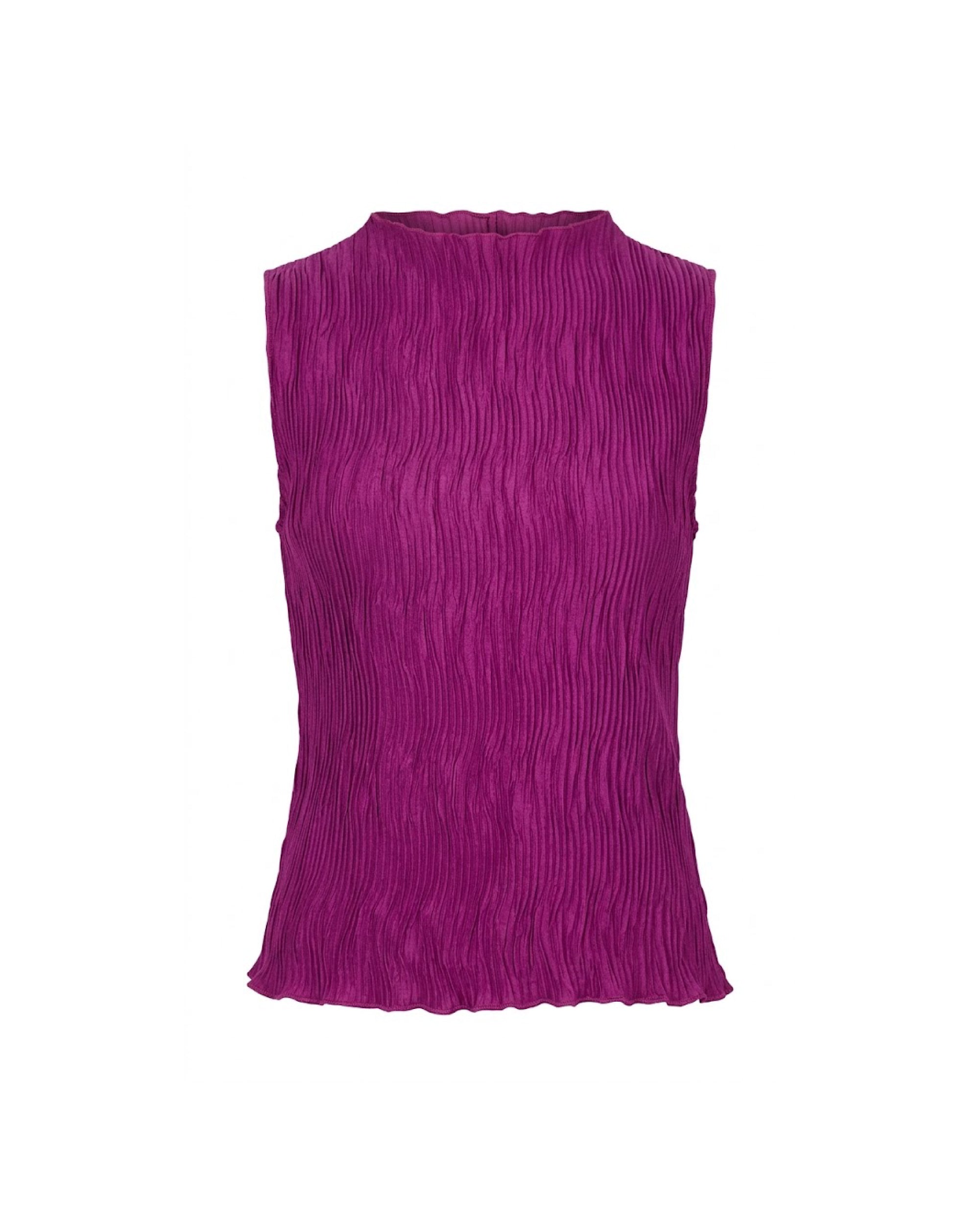 Top elástico plisado magenta con cuello perkins y sin mangas